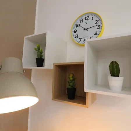 Nike A Apartment *